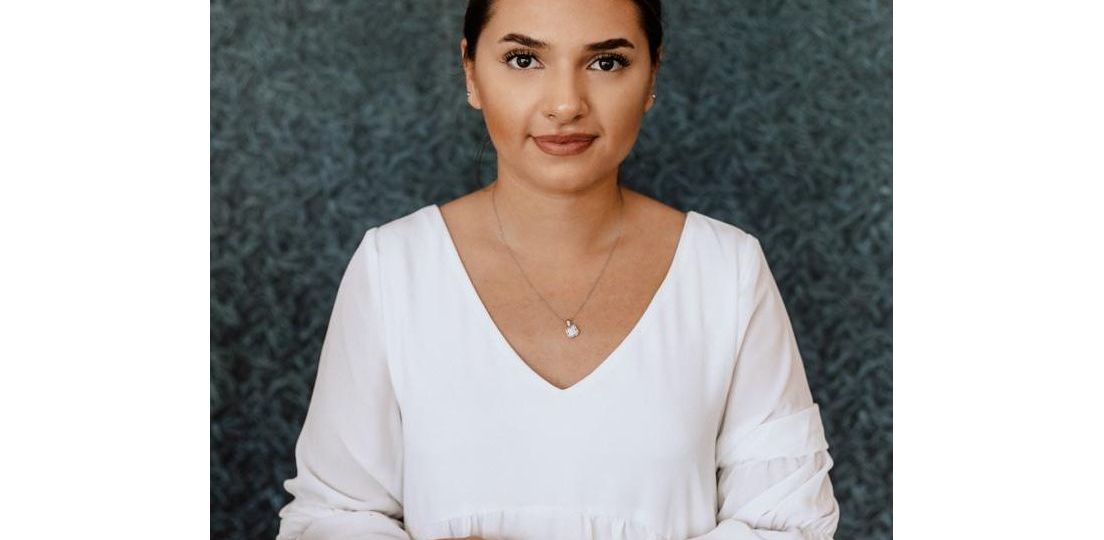 Dilara Aytemur_white_frame